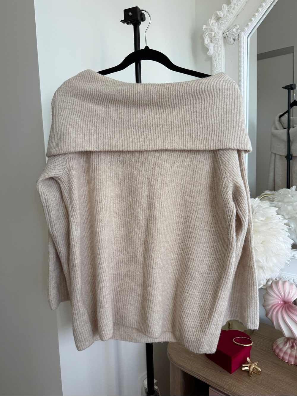 H&M Off-Shoulder Knit Sweater in beige - Oatmeal - Picture 14 of 15